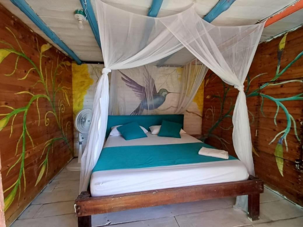 The Wizard & Bar Baru Hotel Playa Blanca Bagian luar foto